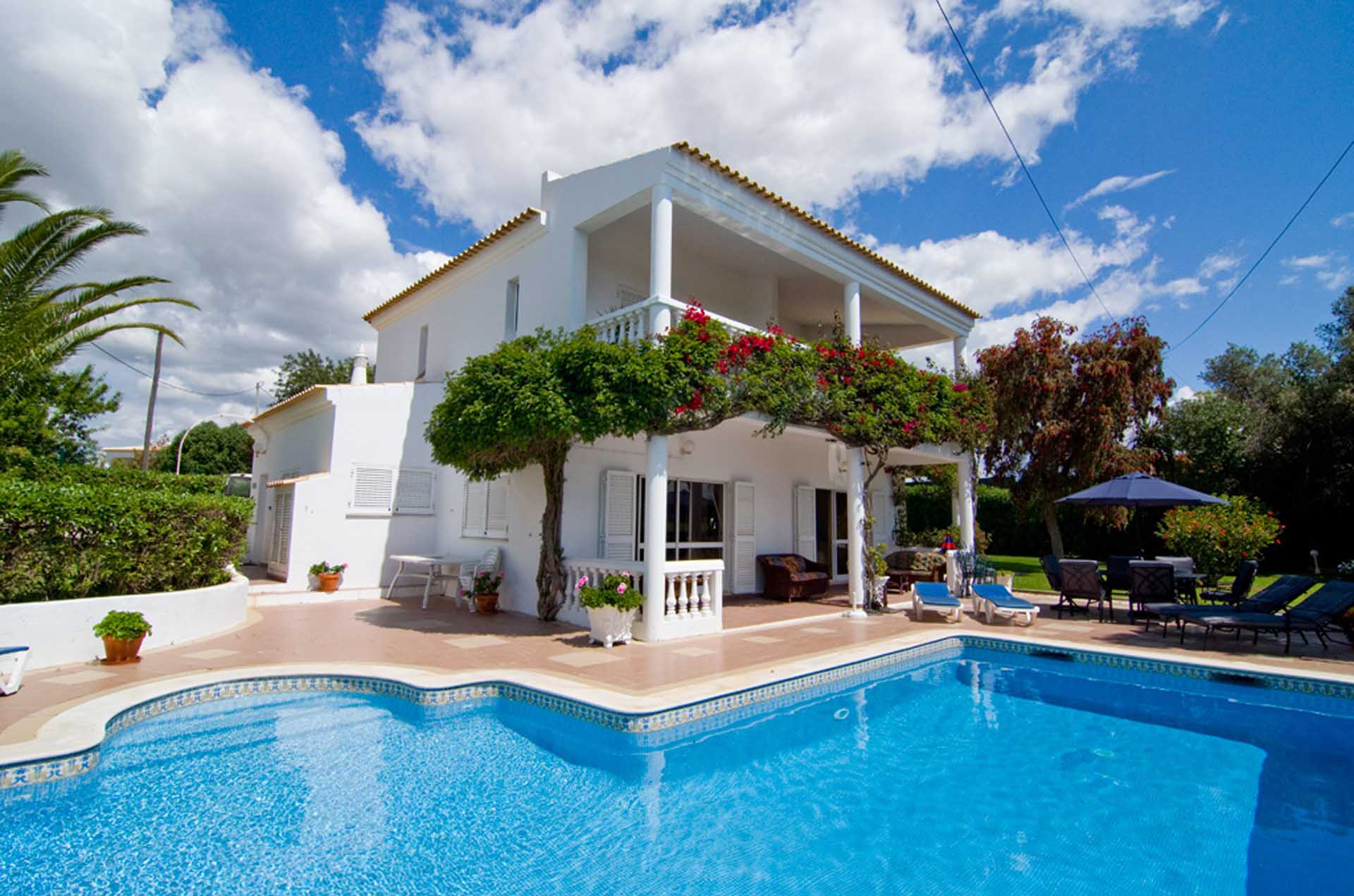 Holiday Home Rentals by Owner in Portugal
