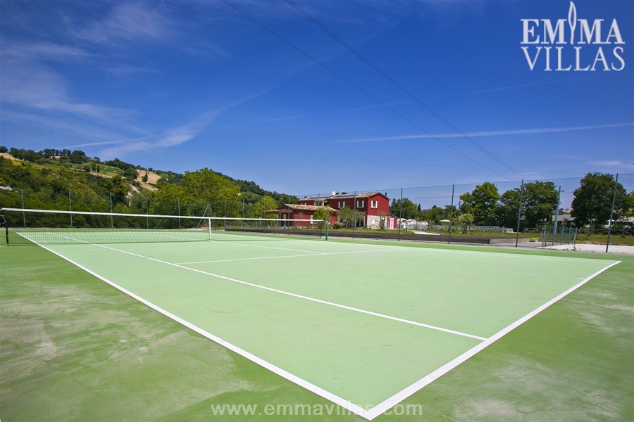 Marche Holiday Rentals