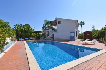 Elevate your Holiday with Luxury Homes in Sicily, Italy